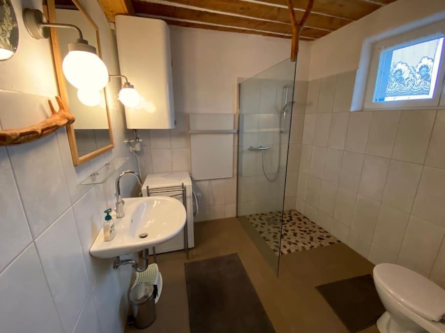 Ferienhaus Mit Garten In Thermennaehe Strebersdorf Esterno foto